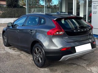 VOLVO V40 Cross Country 1.6 d2 Momentum 5