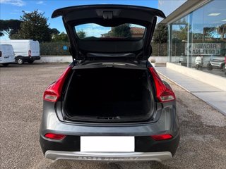 VOLVO V40 Cross Country 1.6 d2 Momentum 6